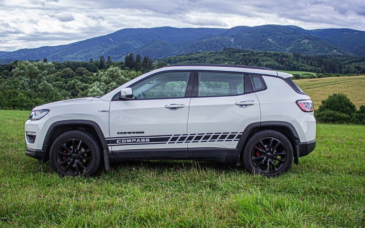 Jeep Compass 1.3 TURBO Limited - 5