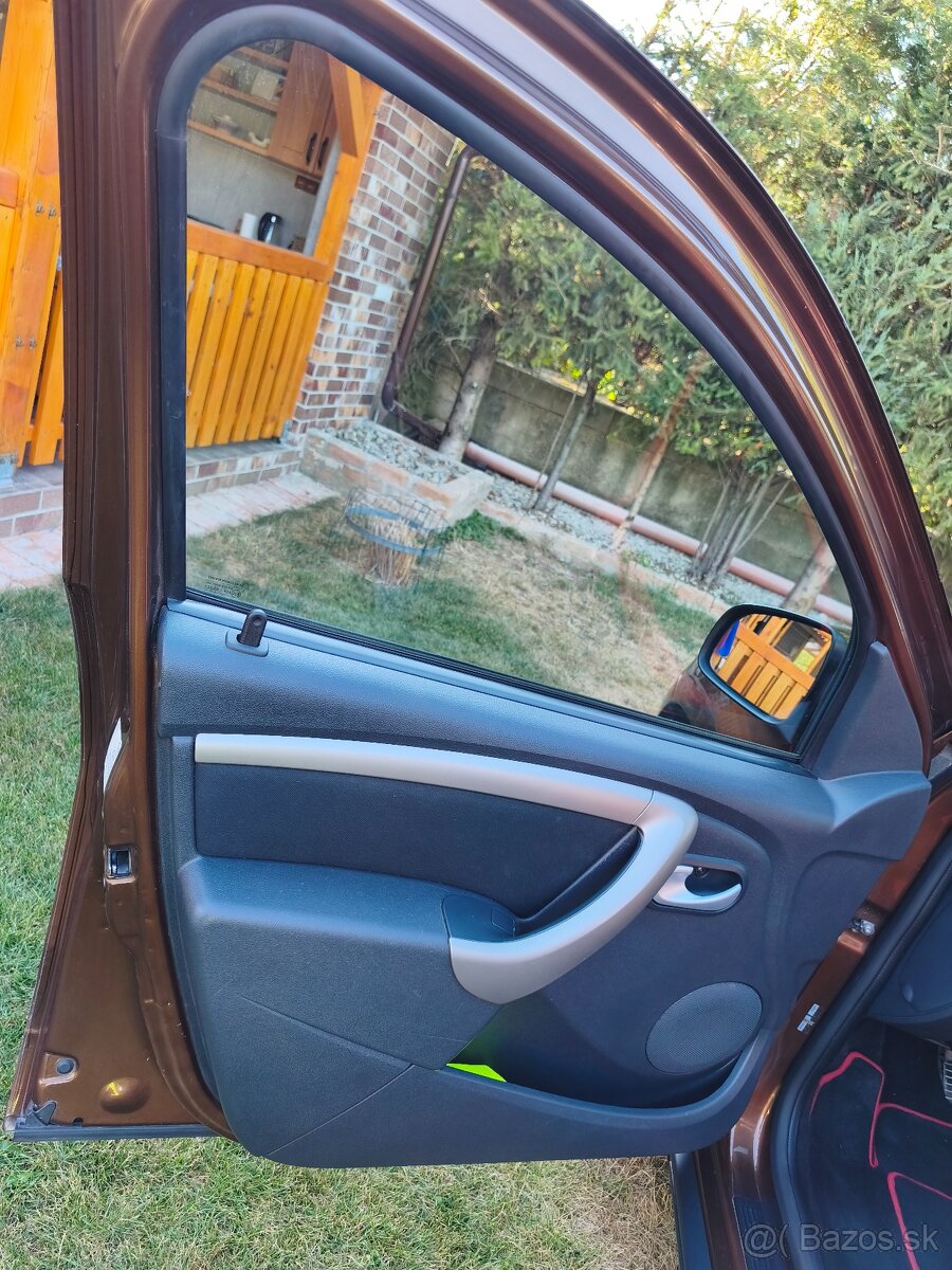 Predám Dacia Duster 1,6 benzín 77kw , 2013 - 5