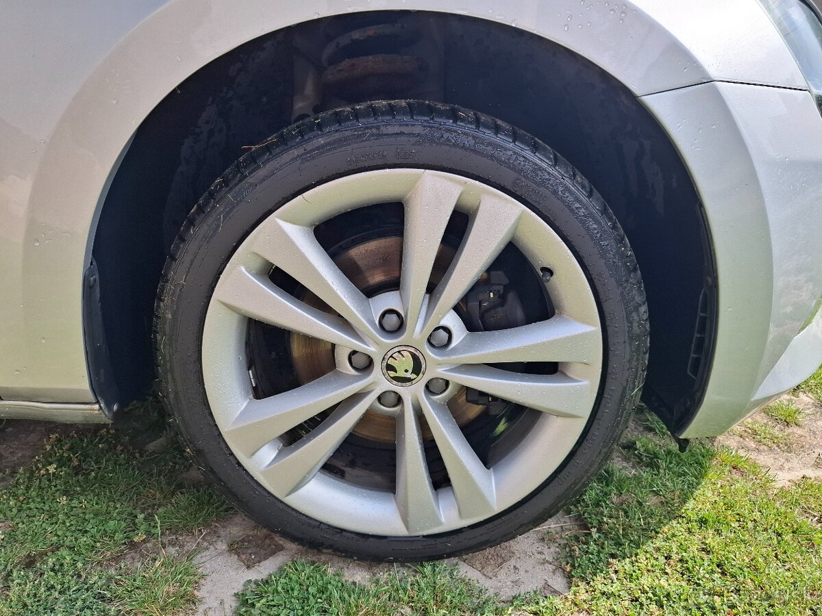 🚗 VYMENÍM disky 225/40 R18 - 5