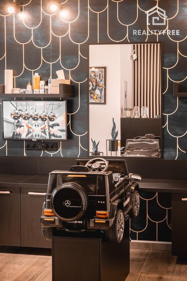 NA PREDAJ / ODSTÚPENIE ZABEHNUTÉHO SALÓNU KRÁSY V DUNAJSKEJ - 5