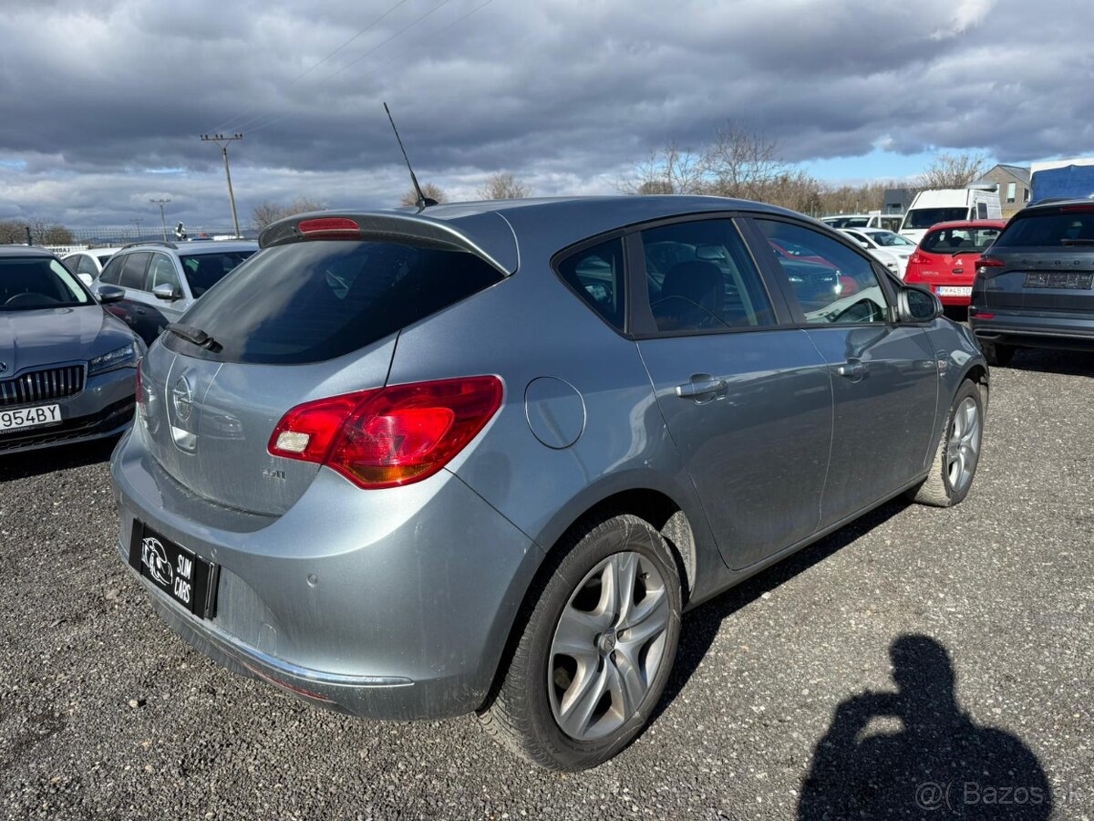 Opel Astra GTC 1.7 CDTI - 5