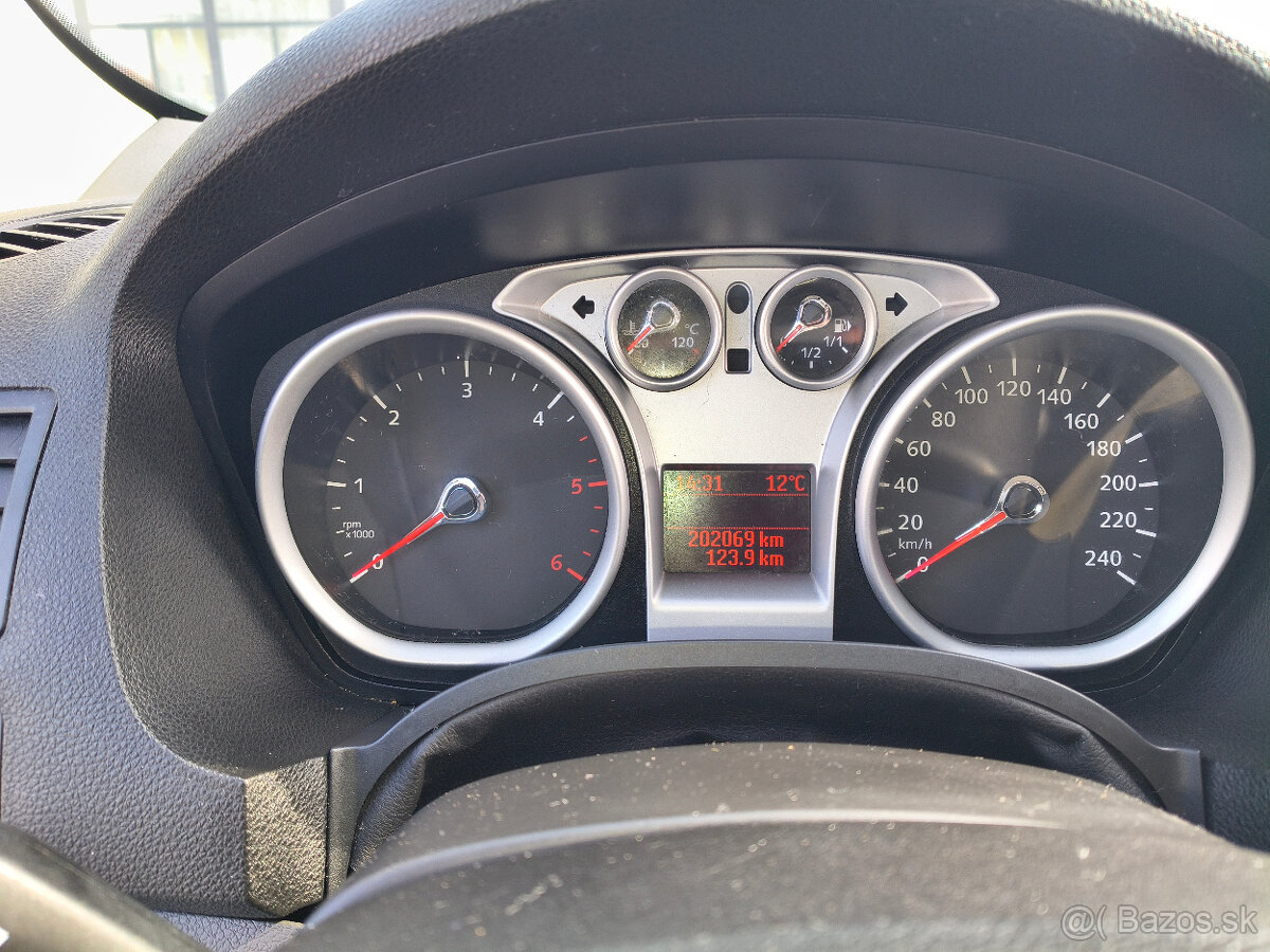 predám Ford Kuga 10/2010 - 5