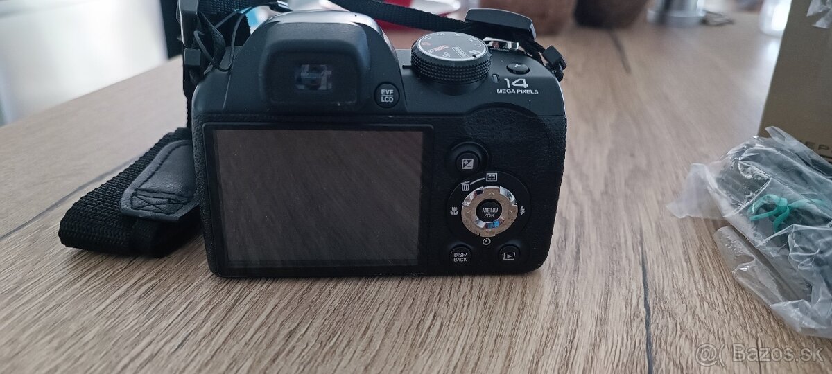 Fotoaparát Fujifilm S4200 - 5