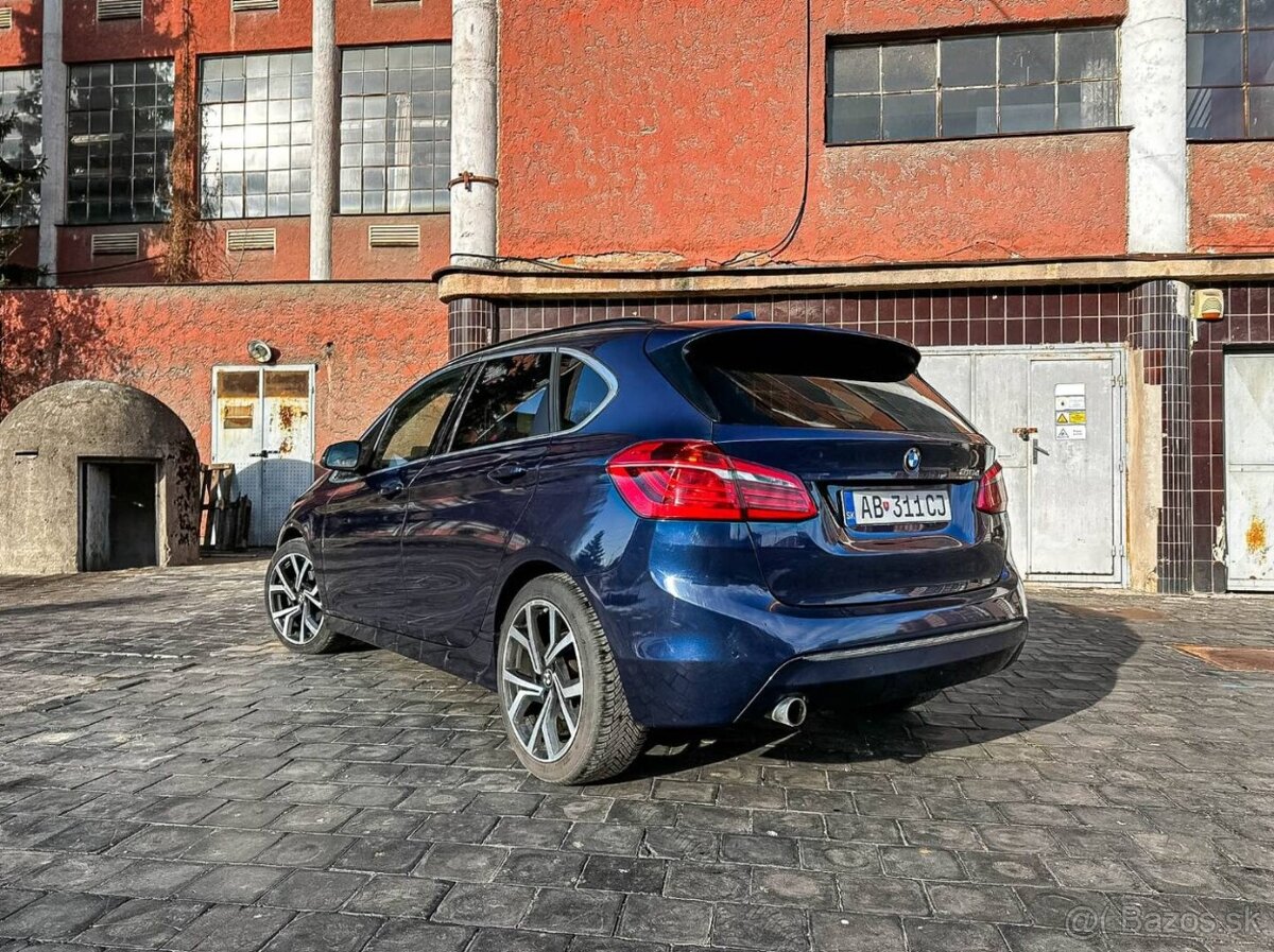 BMW Rad 2 Active Tourer 2 218d Luxury Line A/T - 5