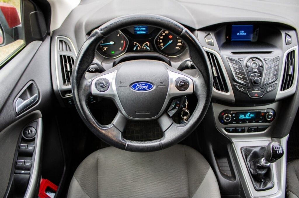 Ford Focus Combi 2011 - 5