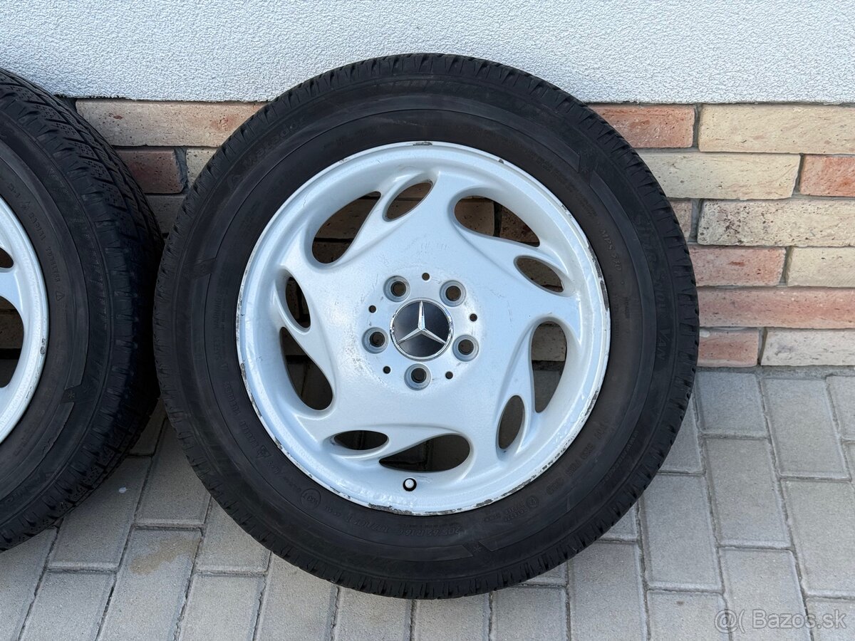 MERCEDES VIANO R16 - 5