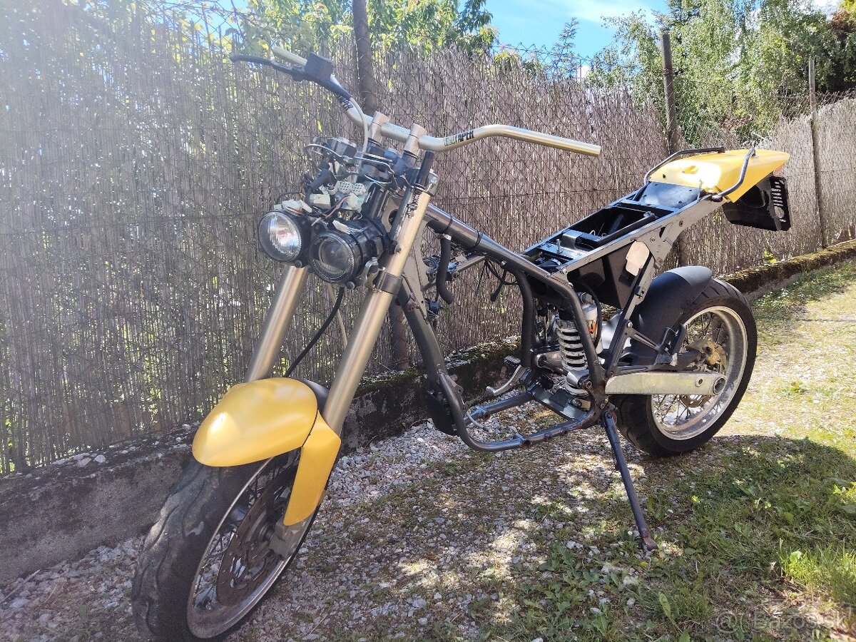 KTM Duke