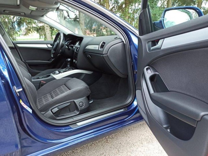 Audi A4 avant 2TDI QATRO - 5