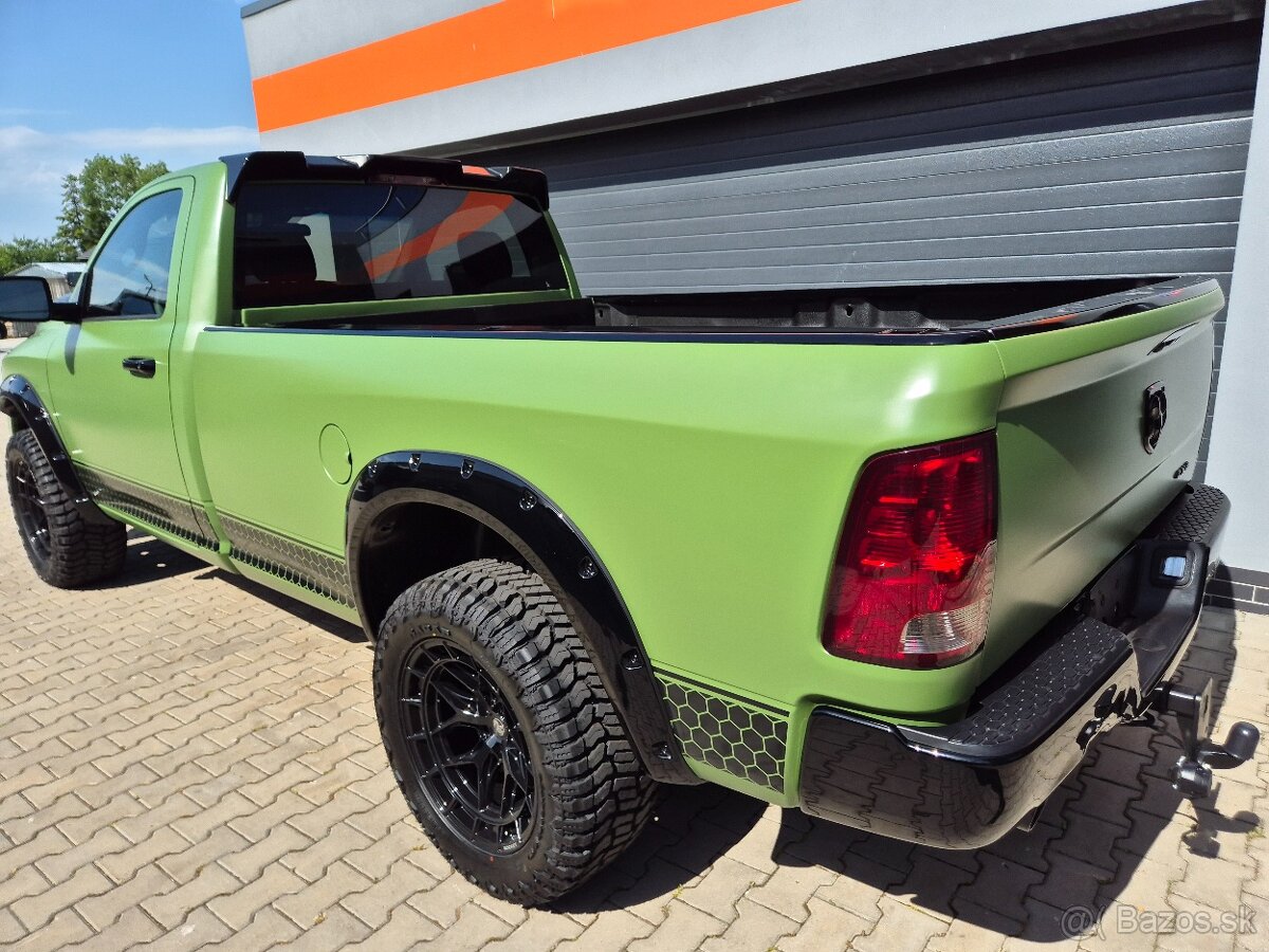 DODGE RAM 1500 5,7 HEMI SINGLE CAB 2022 28000km