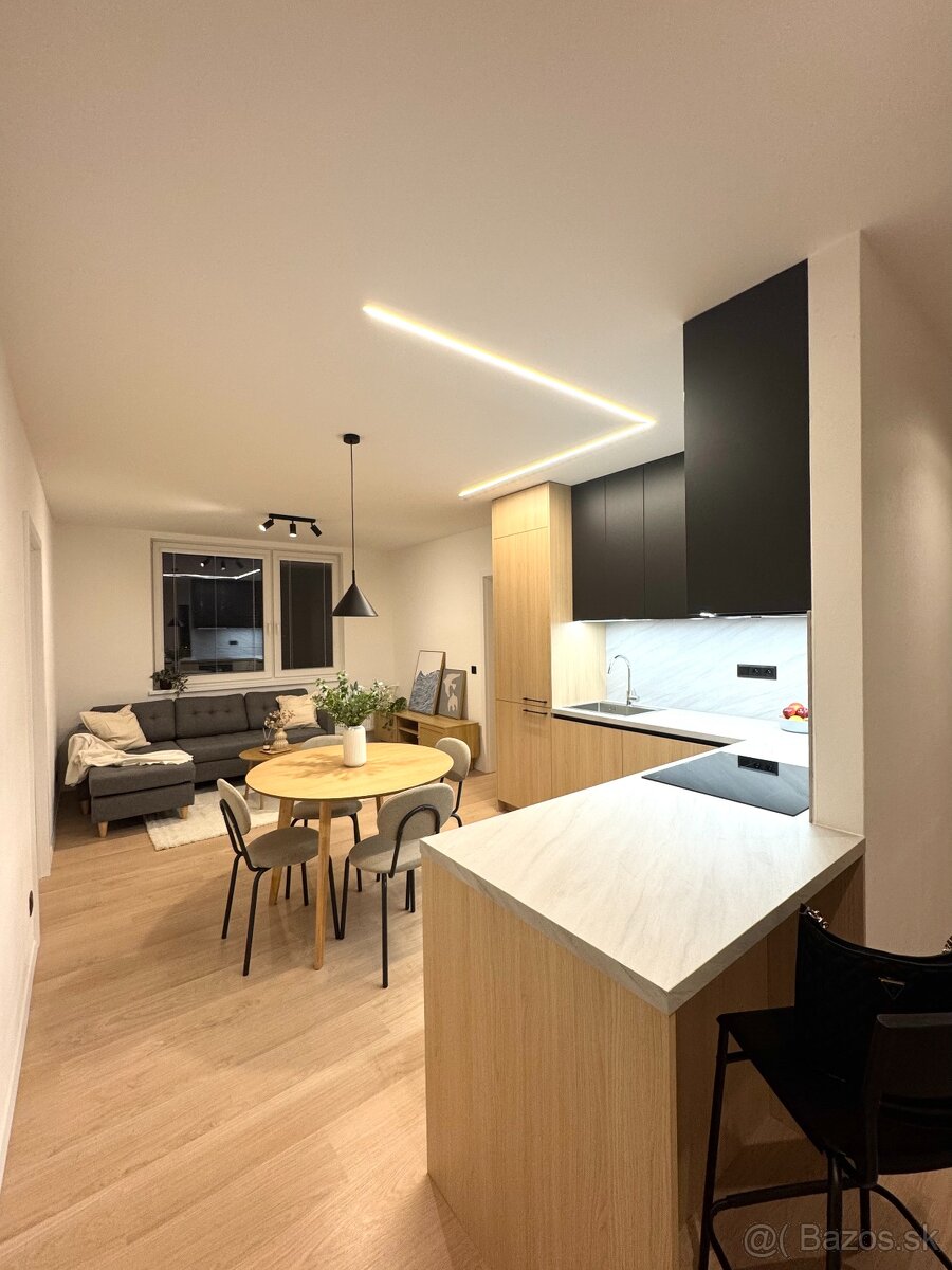 Nový 4 izbový byt v blízkosti centra, práve dokončený - 5