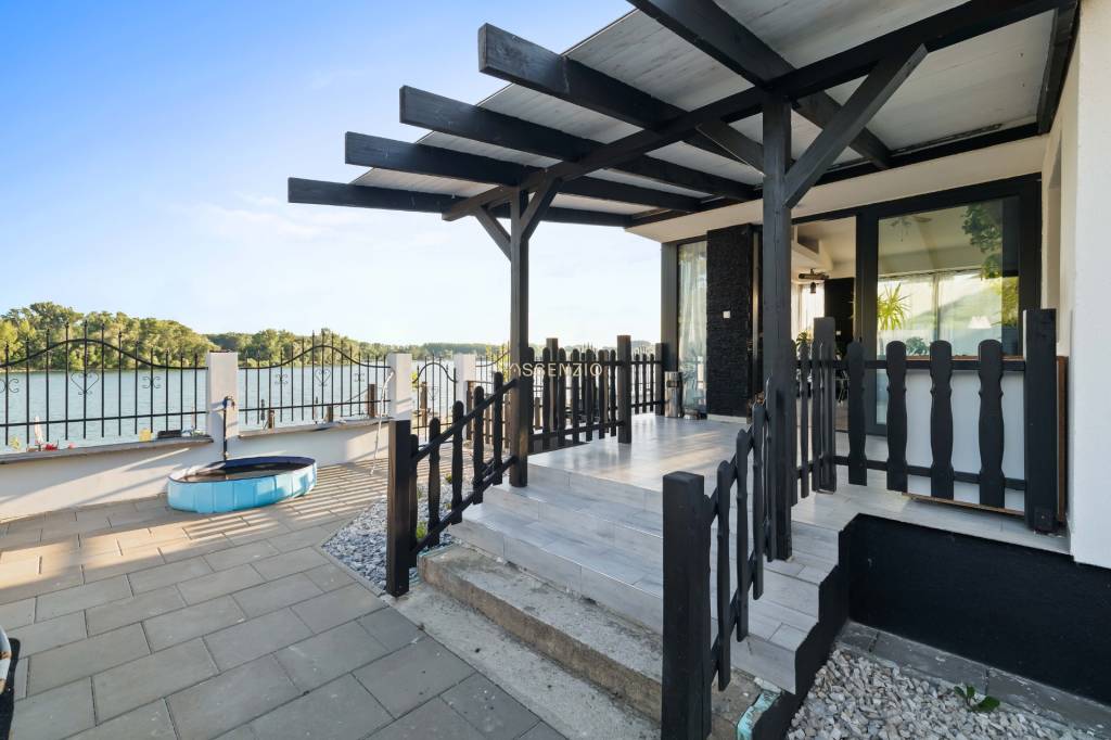 ASSENZIO - EXKLUZÍVNE - 4izbová oáza pokoja pri jazere len k - 5