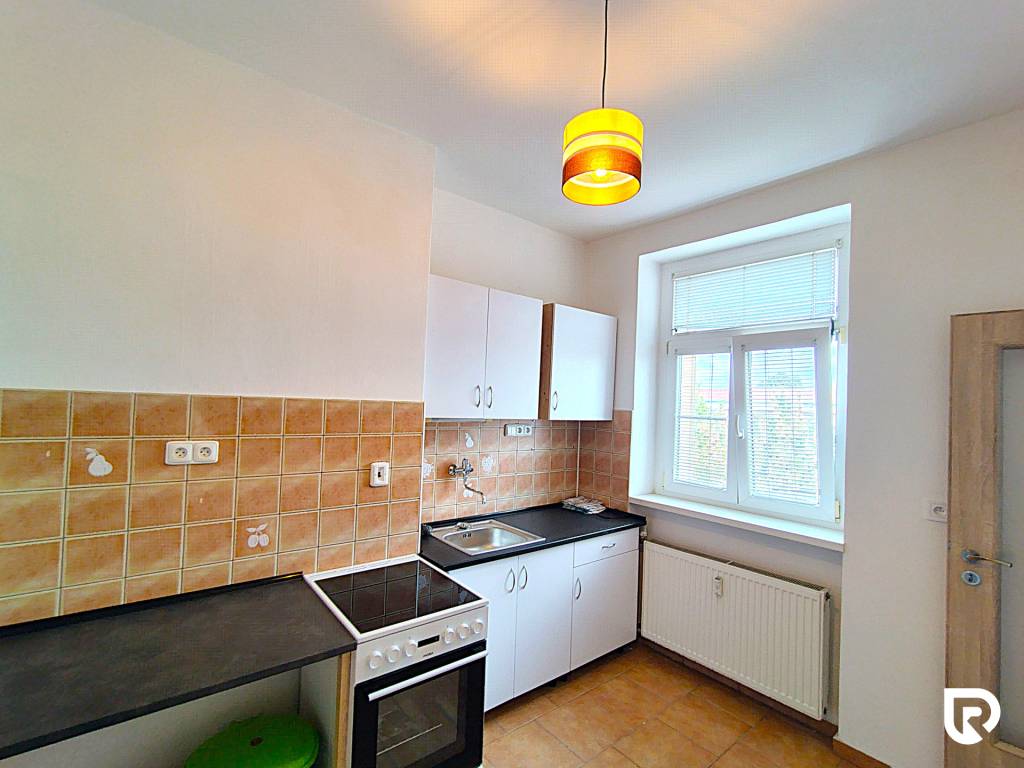 RADO | Dvojizbový byt v meste Holíč - 5