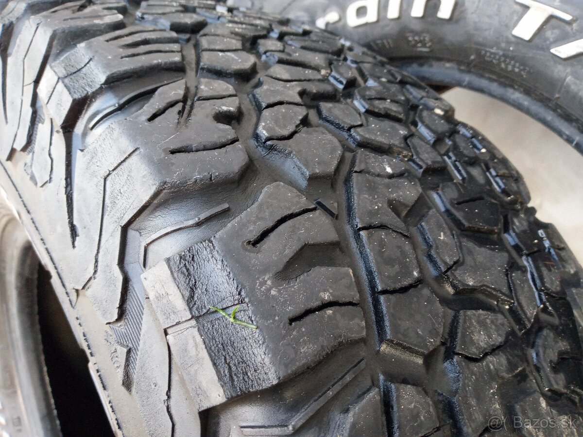 BFGoodrich All Terrain255/70/16 - 5