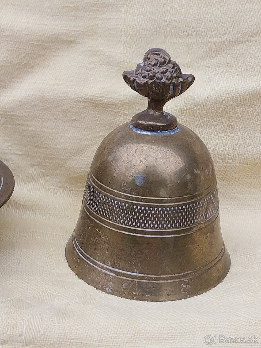 Zvončeky 1.-15€,2.-12€ - 5