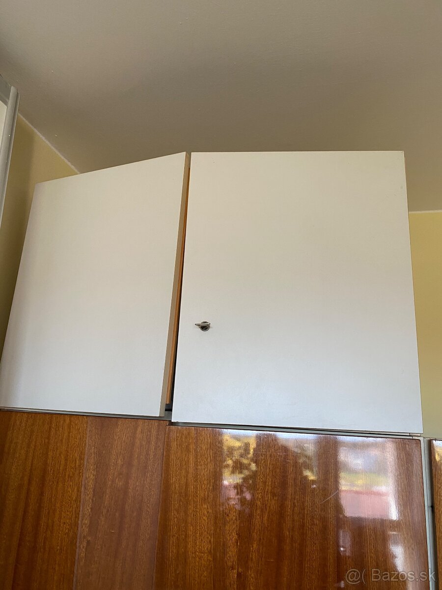 Šatníková skriňa - 5