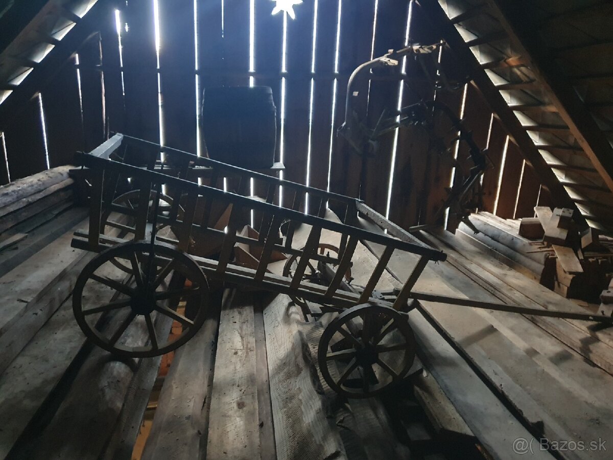 Predam maly dreveny voz rebrináčik. - 5