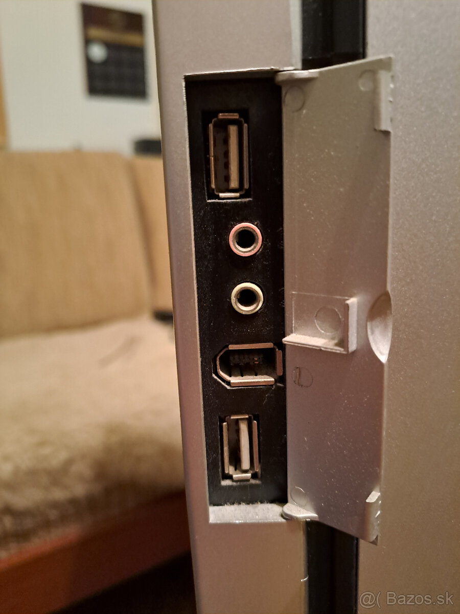 Predám stolový PC v zachovalom stave. - 5