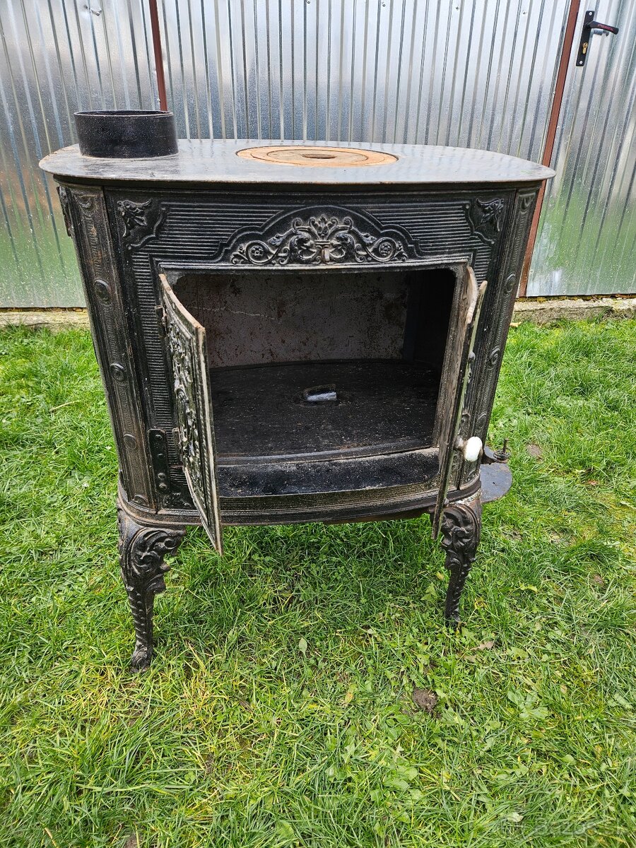 Stare liatinove kachle - 5