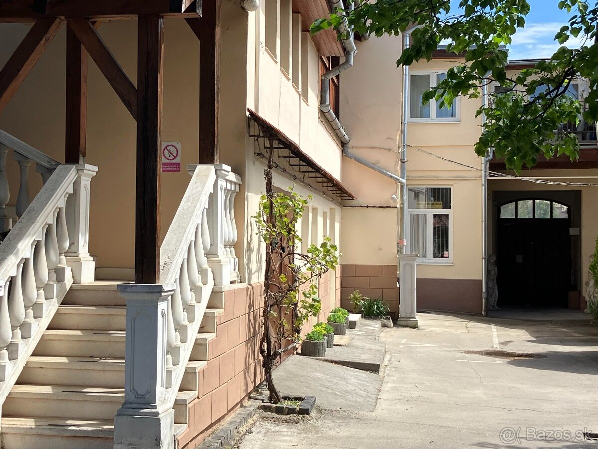 Predaj priestorov - budovy, byt, sklad, prístrešok, pozemok - 5