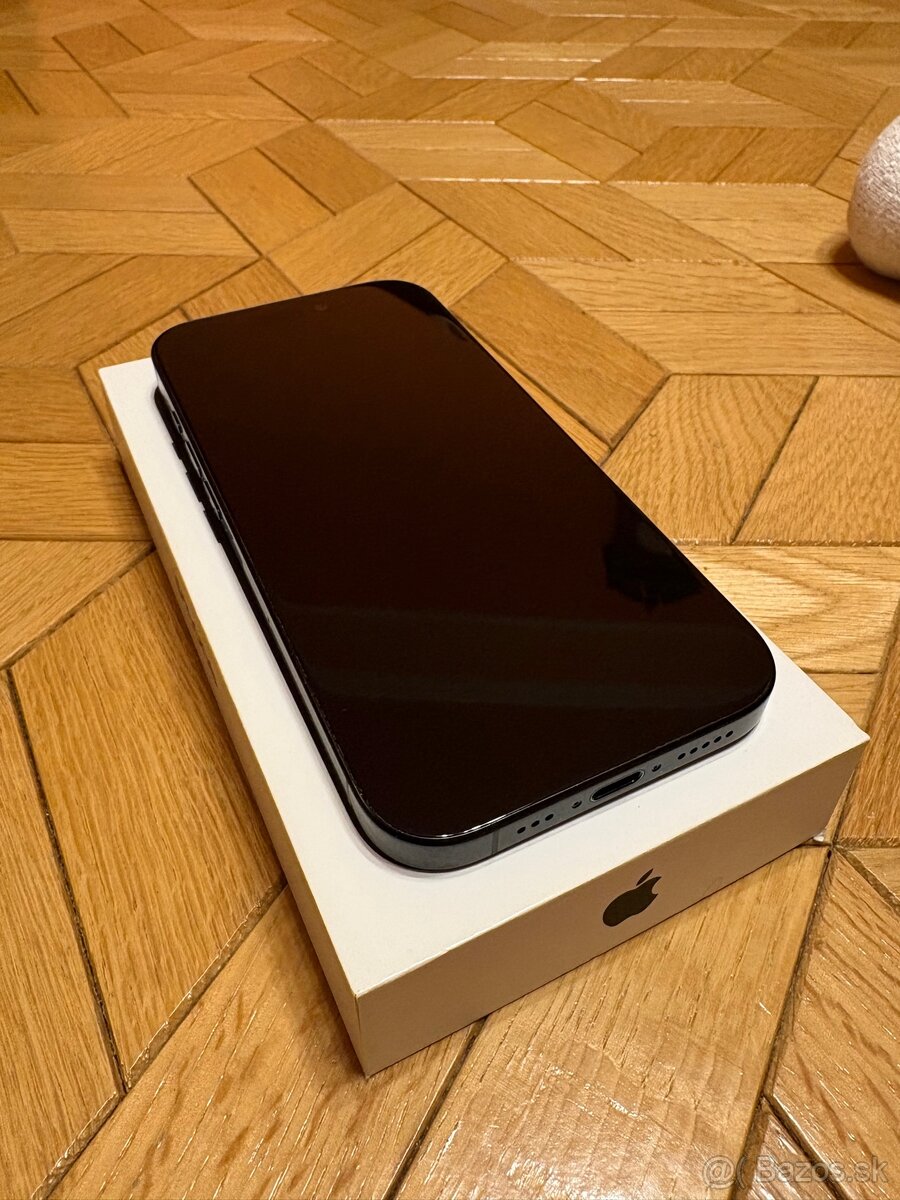 iPhone 16 PRO 256GB - 93% batéria - 5