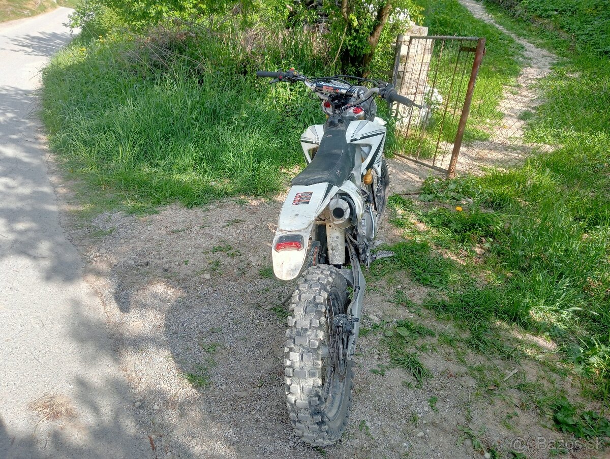 Xmotos 250