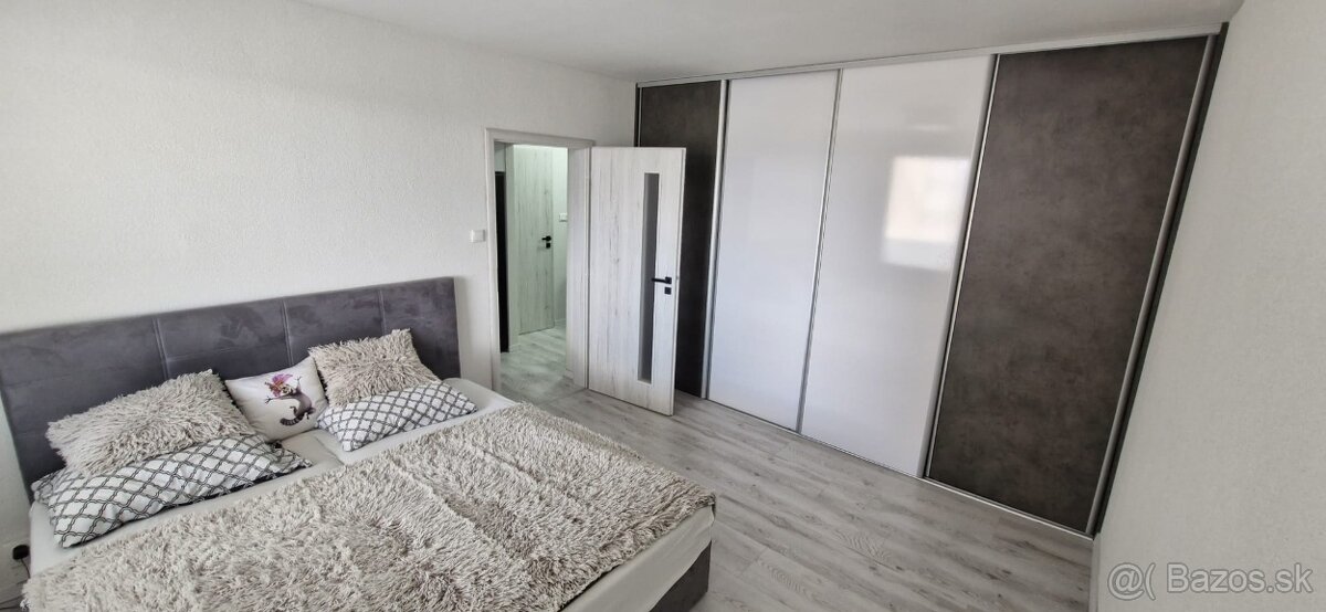 1izbový byt - juh Topoľčany 450eur - 5