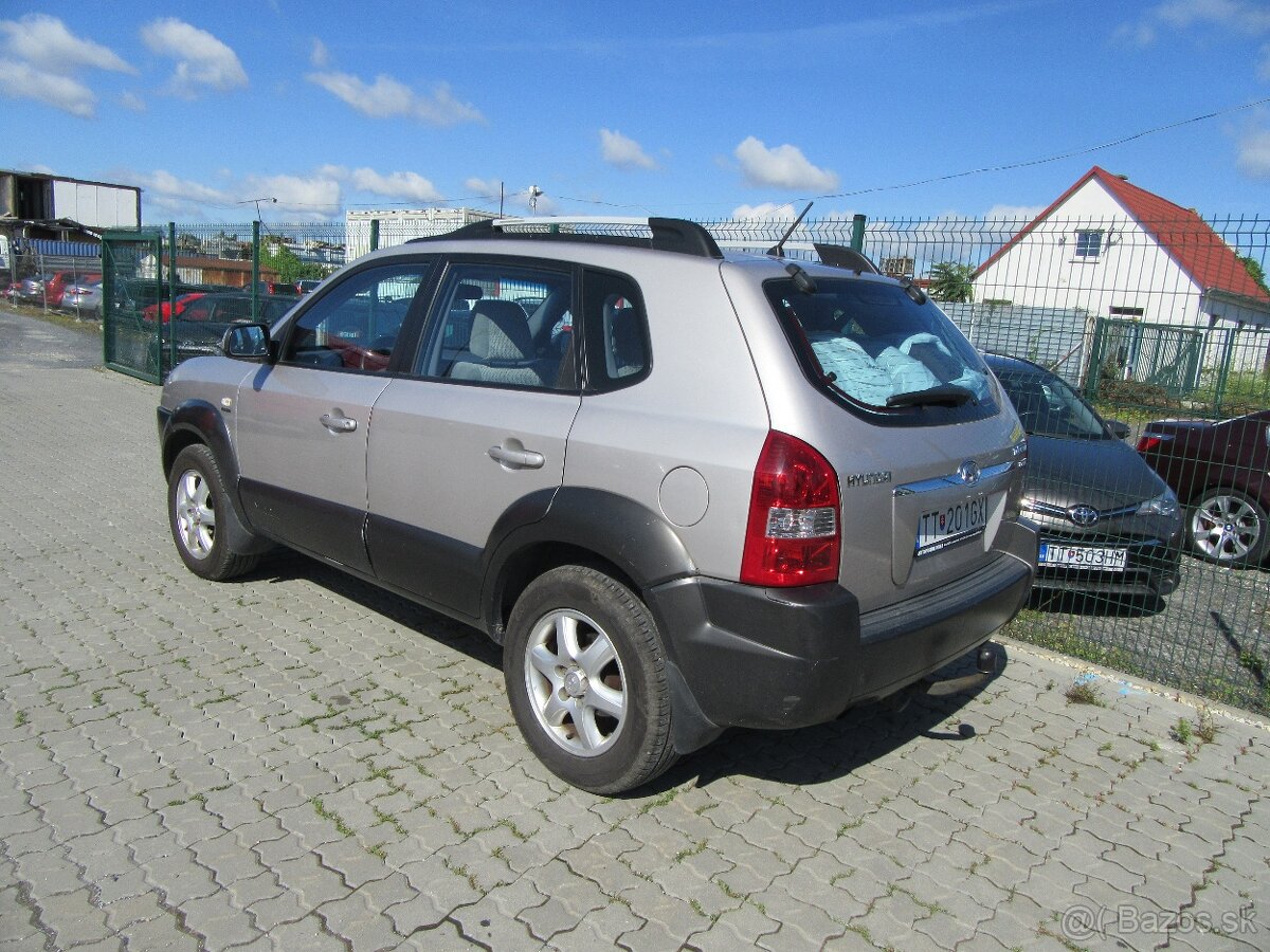 Hyundai Tucson 2.0crdi - 5