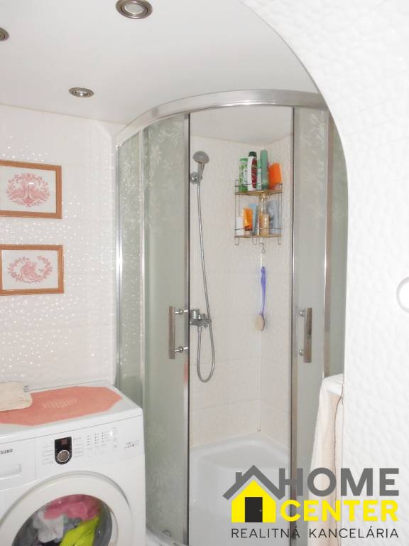 Na predaj: veľmi pekná , útulná chata , Podhájska - 5