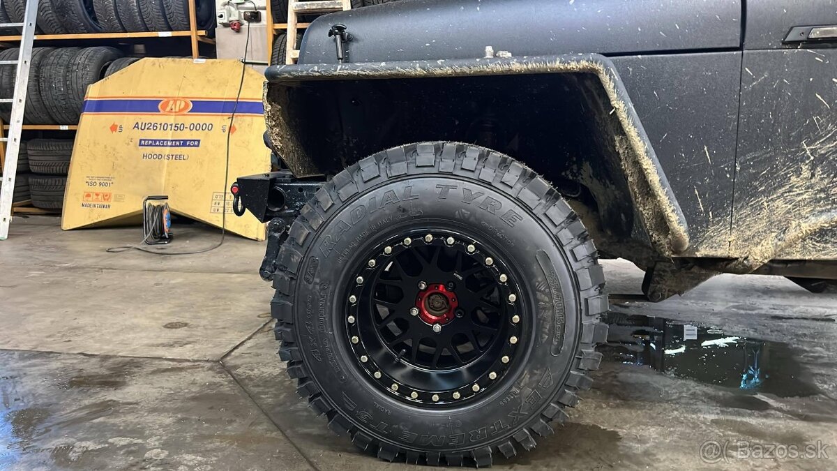 JEEP WRANGLER YJ - 5