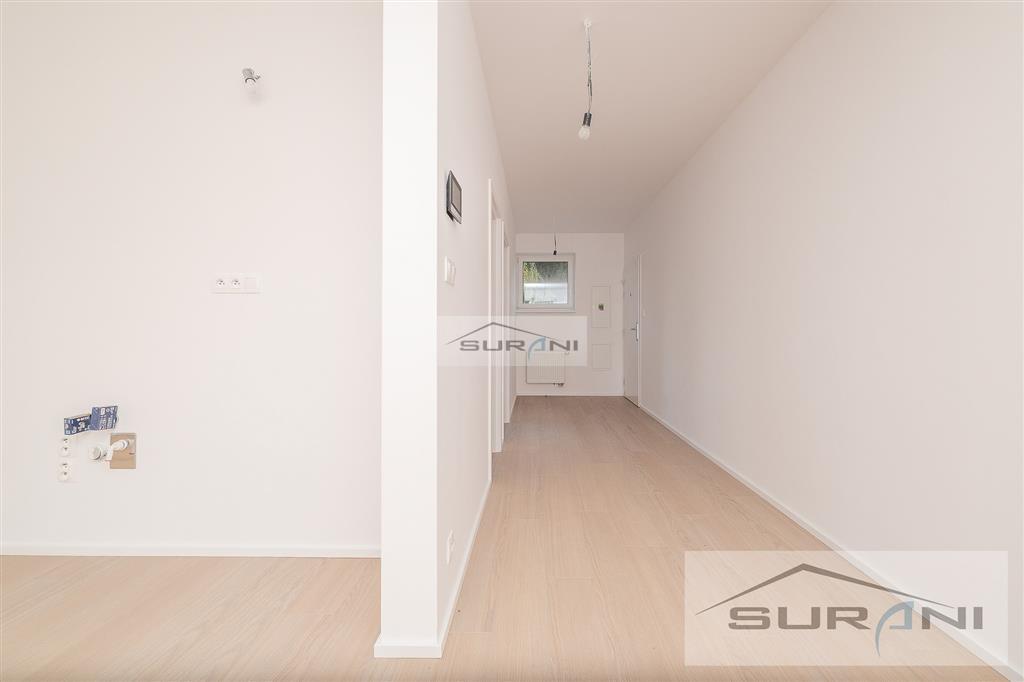 Krásny 2-izbový byt s predzáhradkou 73 m2 a parkovaním v... - 5