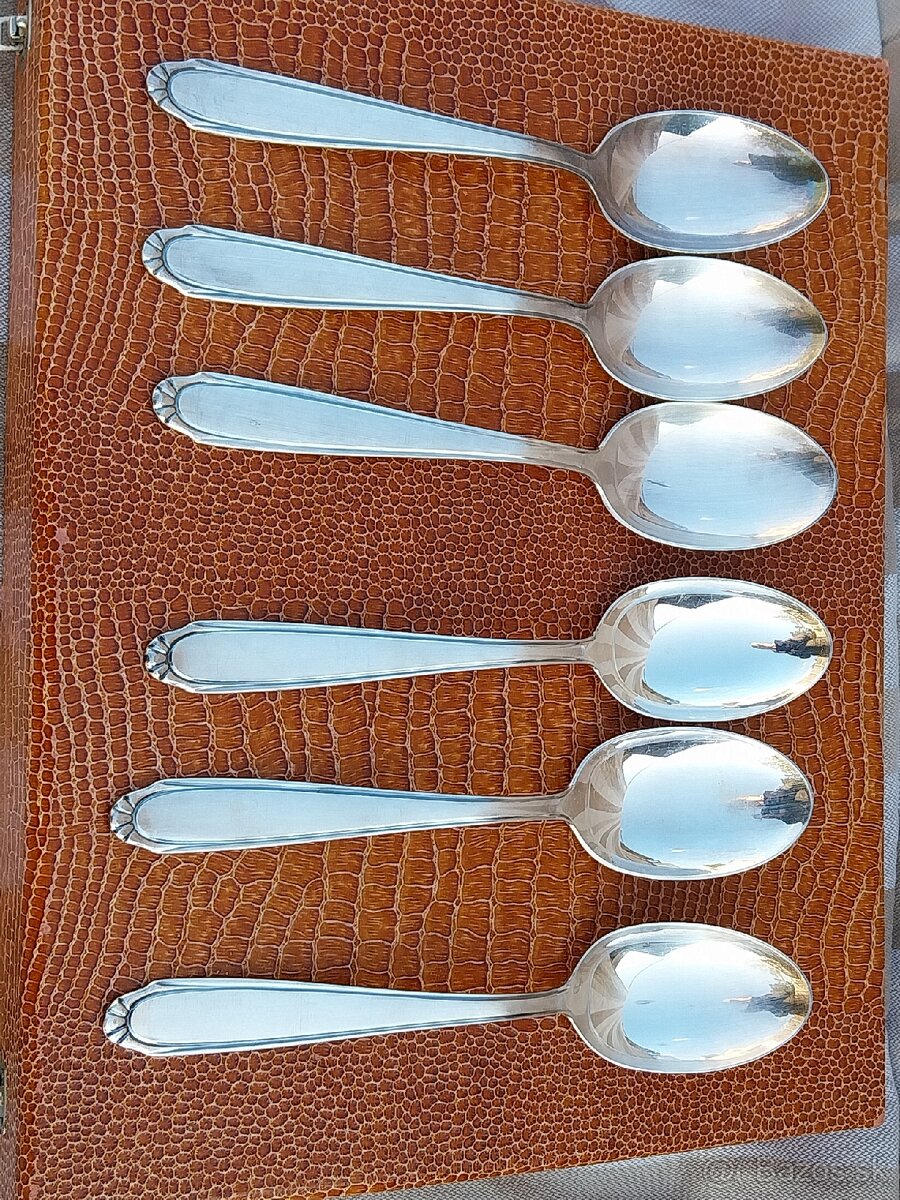 Priborova sada 85€ - 5