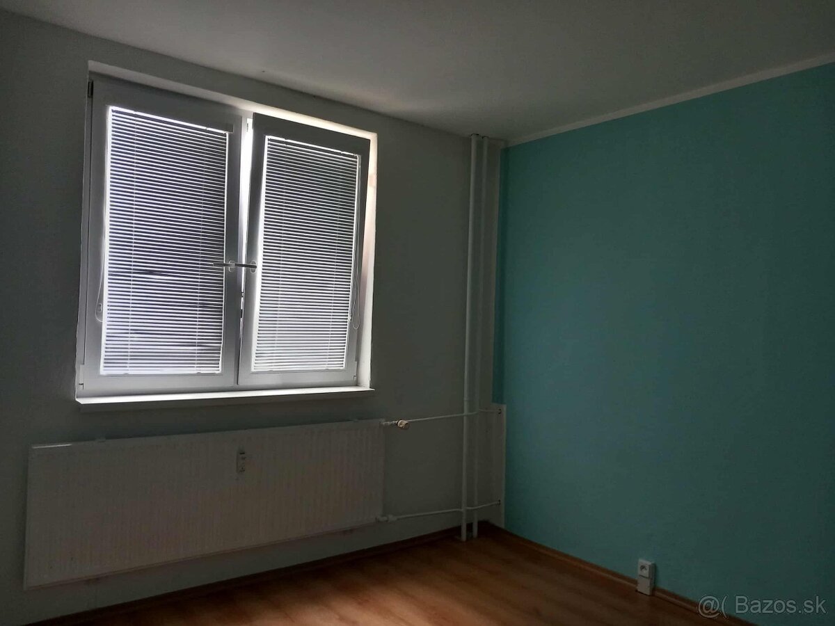 Prenájom 3 izbový byt - 5