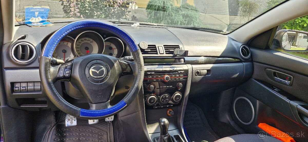 Mazda 3 1.6 benzín - 5