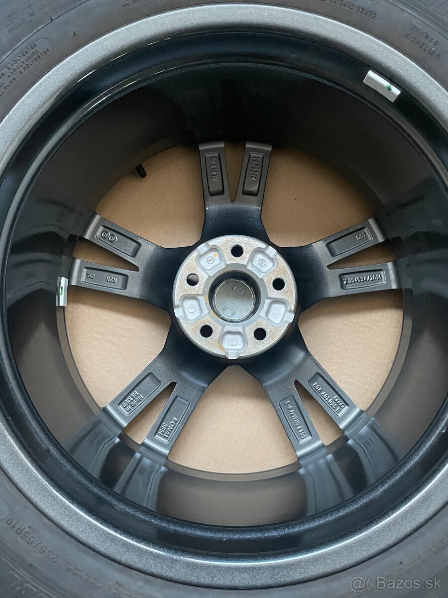 Original Audi Q5 SQ5 s-line 80a 235/55/19 99% - 5