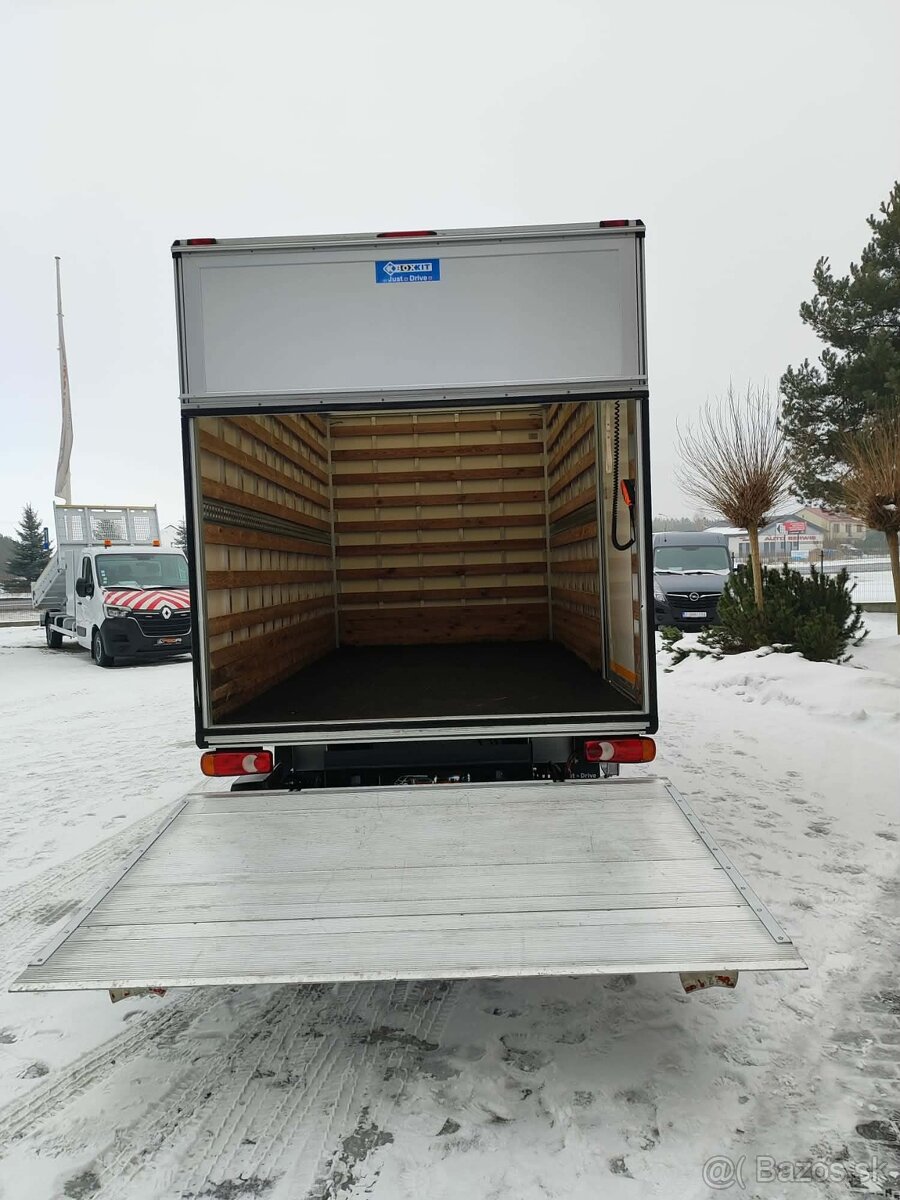 Renault Master 8 paletový 2.3 CDTi čelo plošina 150koni - 5