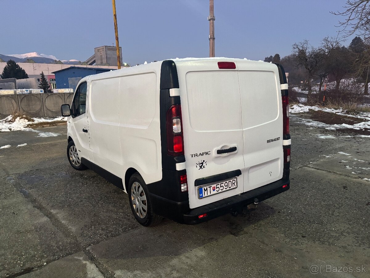 Renault Trafic 1.6 dci - 5