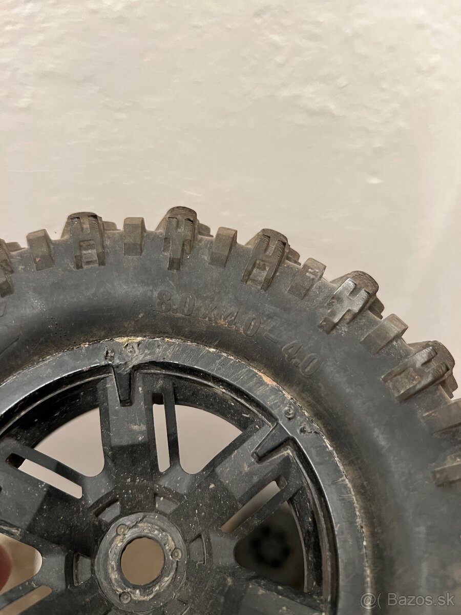 Traxxas X-Maxx 8S kolesá - 5