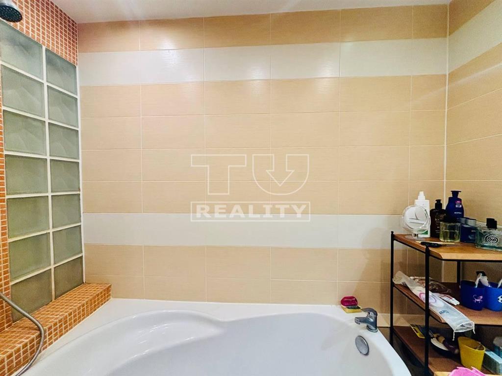 Na predaj nadštandardne zrekonštruovaný 2 izbový byt v... - 5