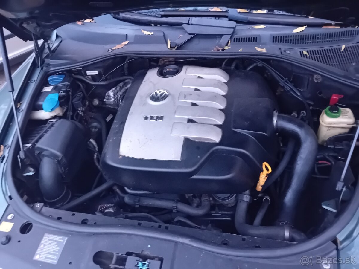ROZPREDAME VW TOUAREG 2.5TDI 128kw BAC - 5