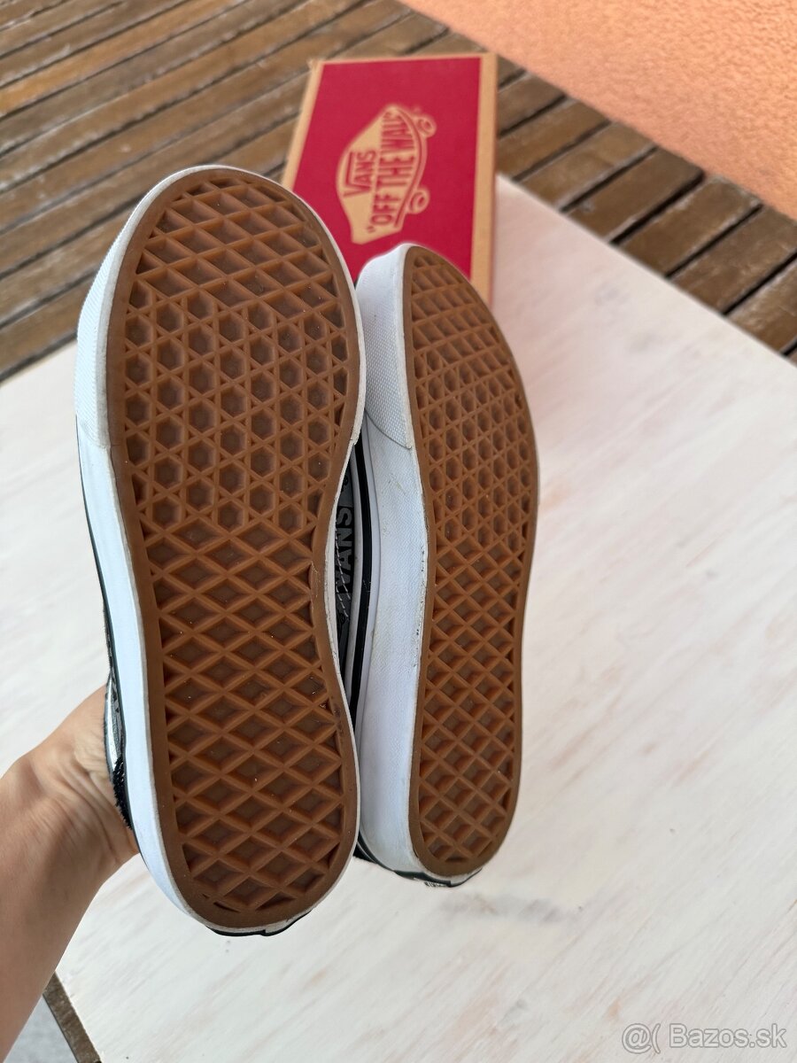 Tenisky Vans OLD SKOOL , veľkosť 34,5 - 5