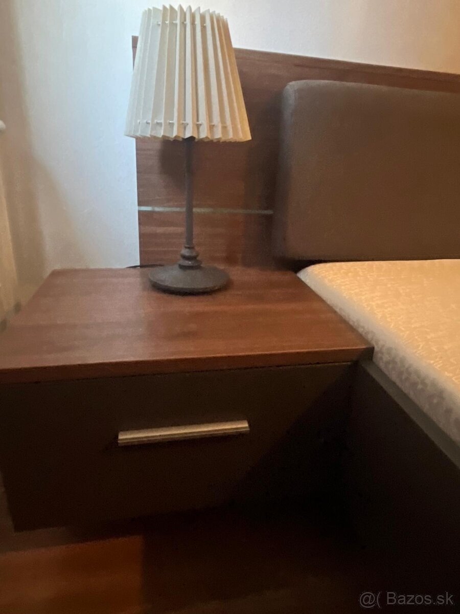 Spálňová zostava, posteľ, skriňa - 5