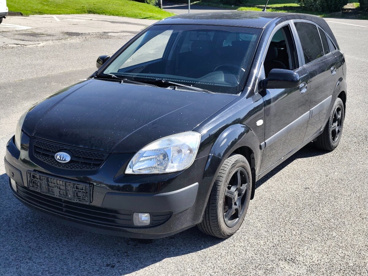 Blatník Kia Rio 2 2007 - 5