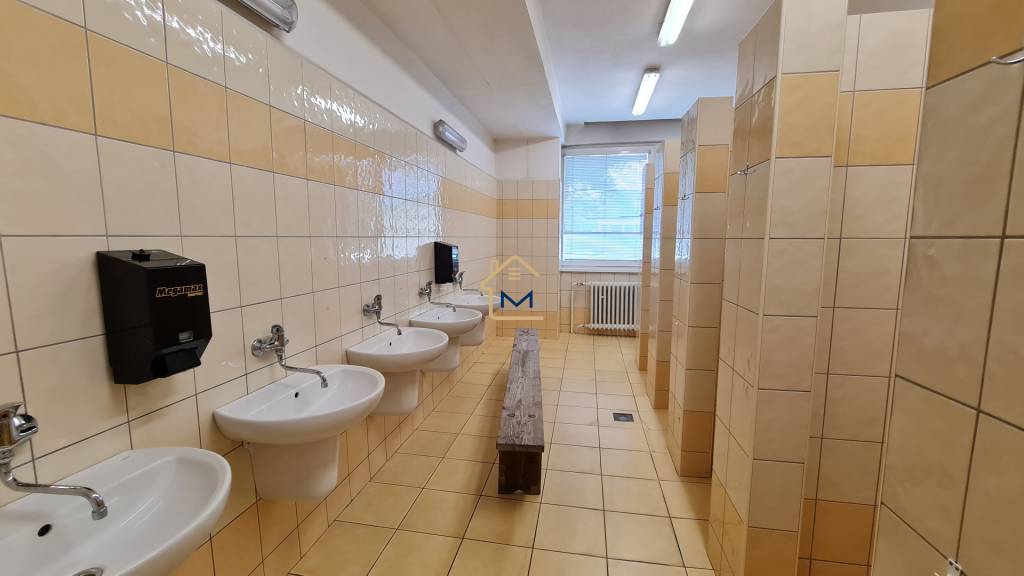 VÝROBNÁ HALA ZVOLEN - 5