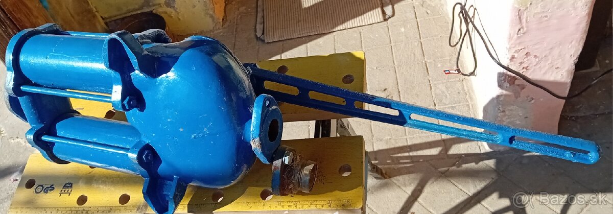 Ručná pumpa na vodu LILA 75 - 5