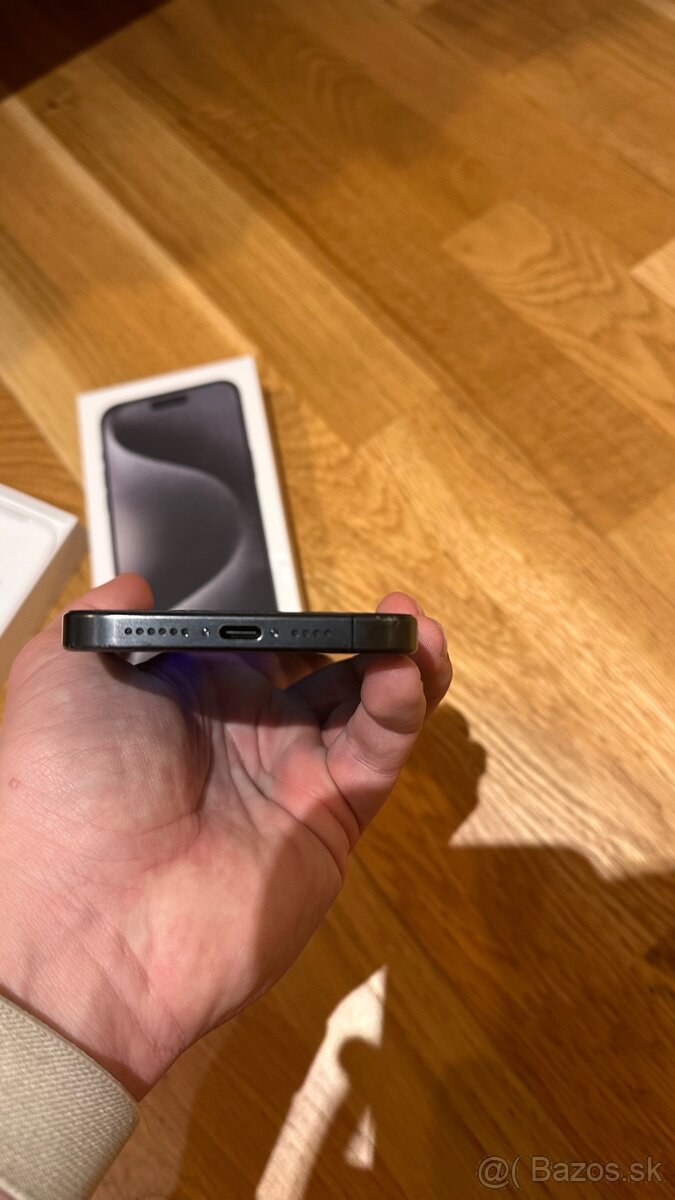 Apple iPhone 15 Pro Max 256GB 87% Batéria - 5