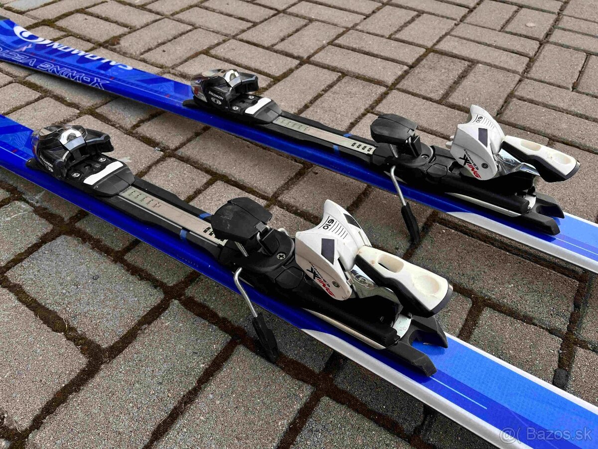 Predám lyže + lyžiarky 30,5 - 5
