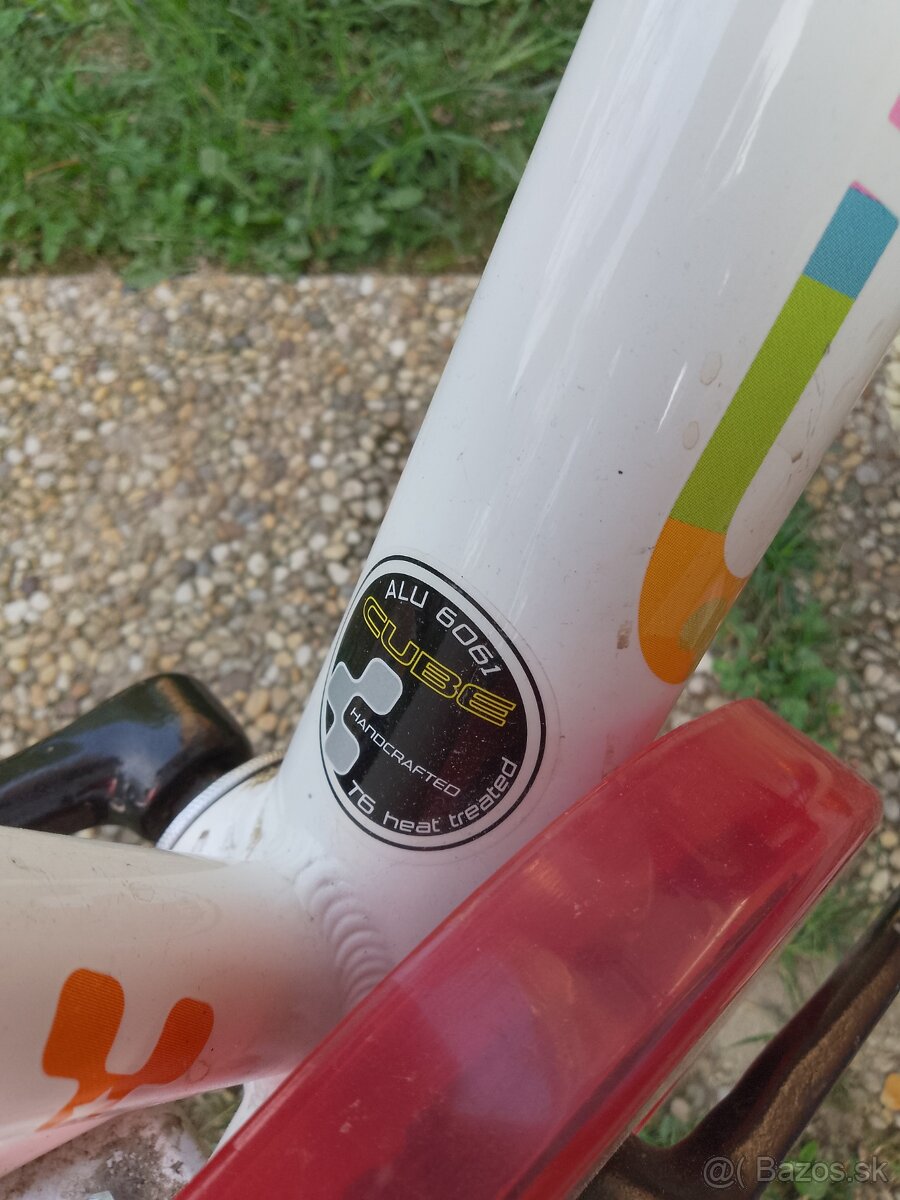 CUBE 160 krasny dievcensky bicyklik - 5