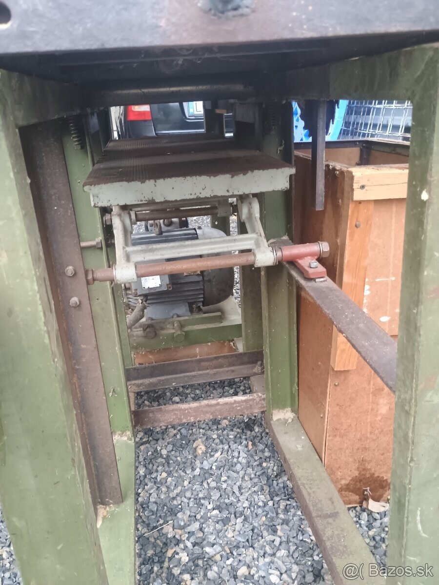 Cirkulár+hobľovačka+hrúbkovačka - 5