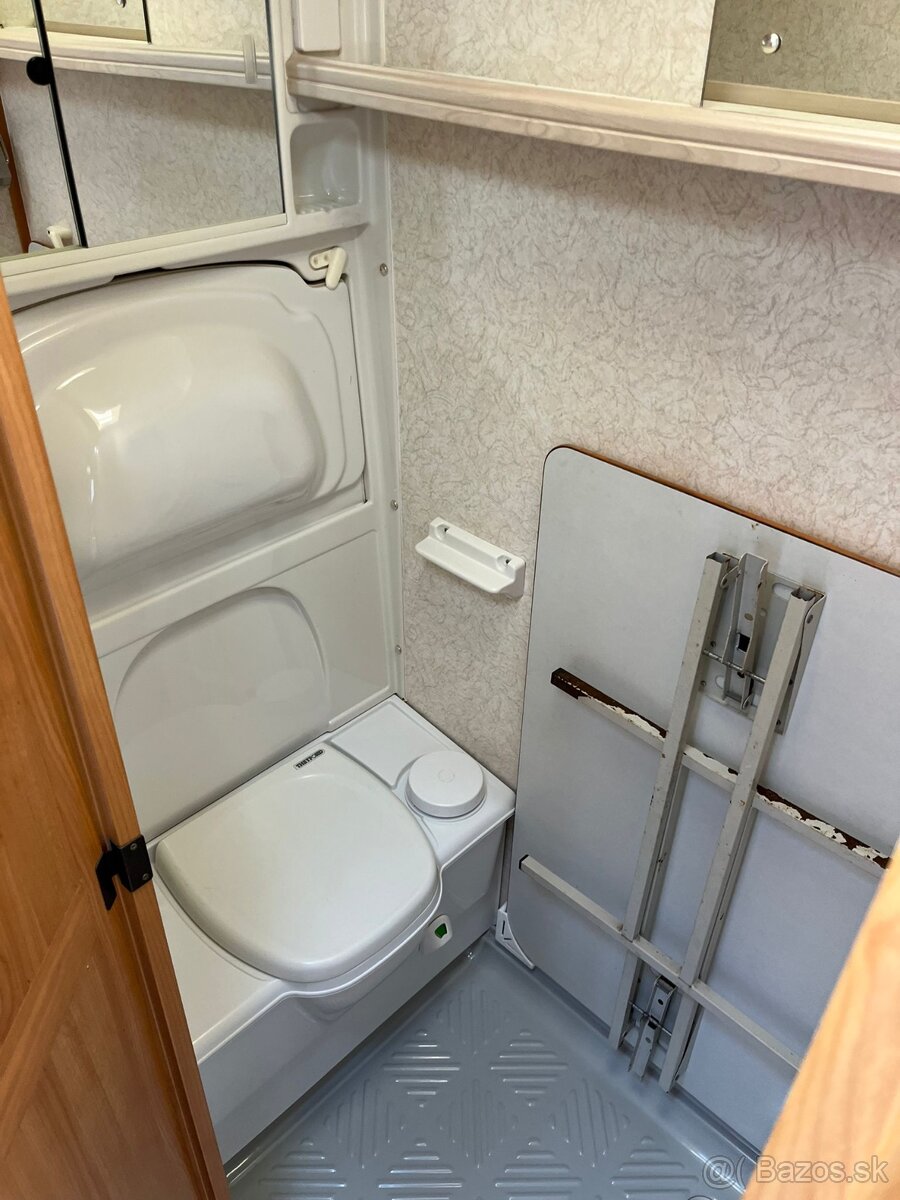 Predám karavan Hylander,cena už s prihlasením na SK značkách - 5