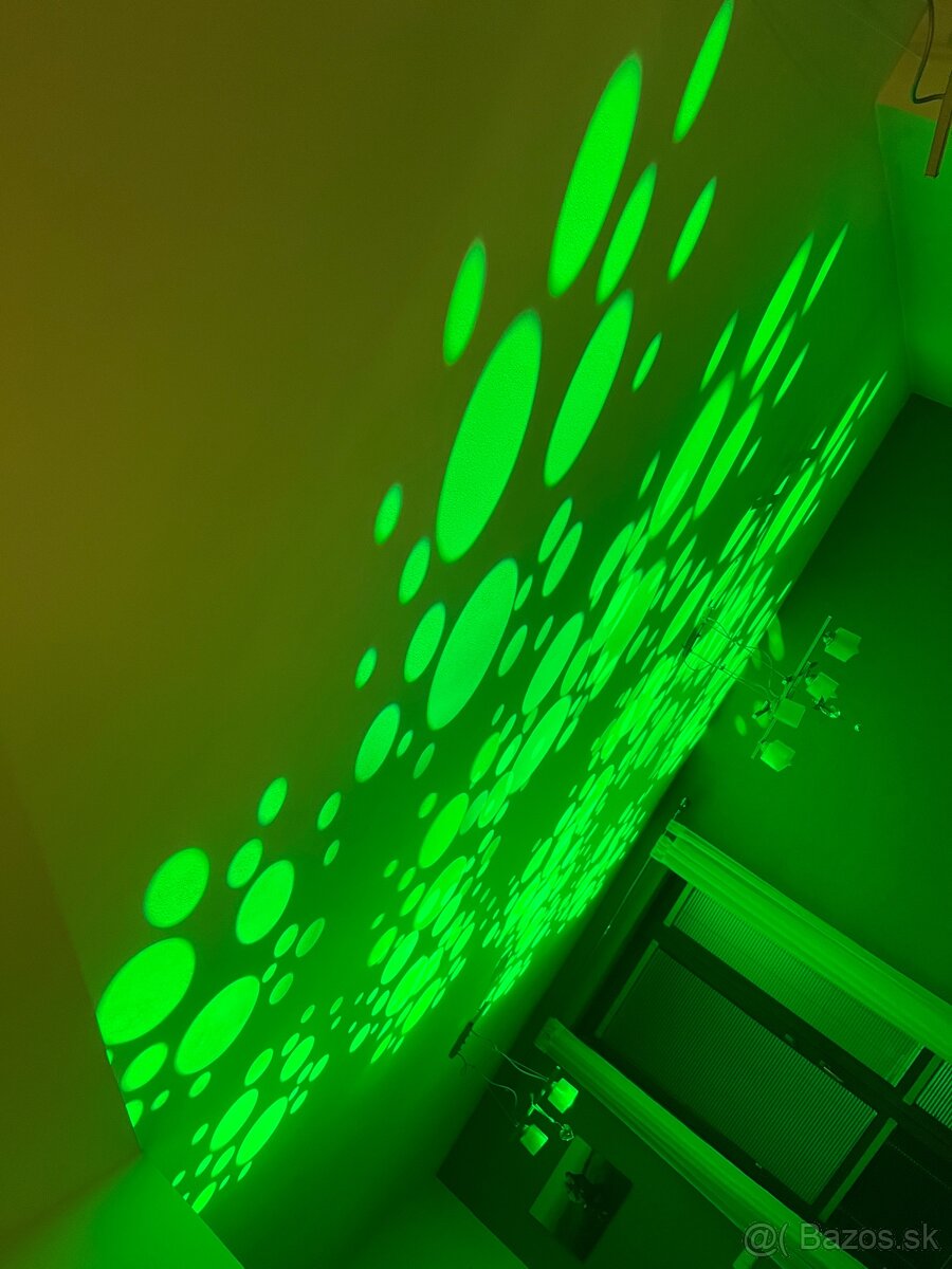 Predám LED Rotačné hlavy 180W - 5